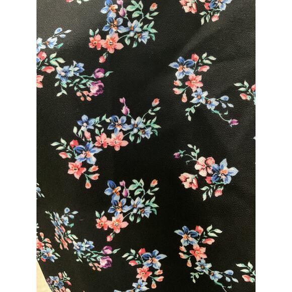 Adrianna Papell Black Straight Pants - Size 6 - Picture 4 of 4